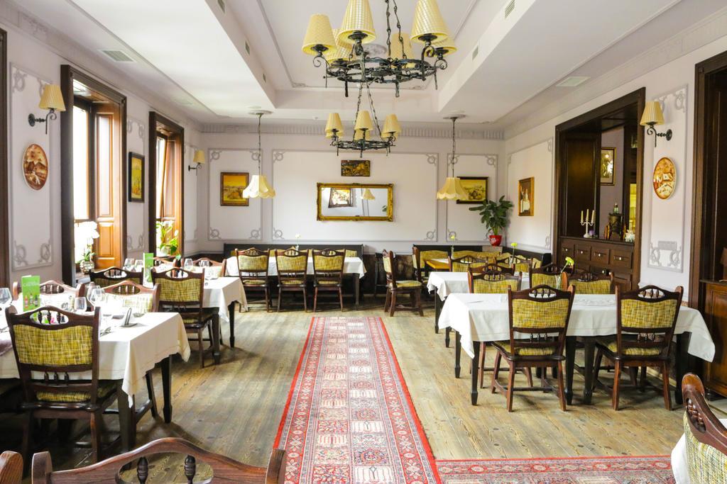 Salonta Hotel Slavia מראה חיצוני תמונה