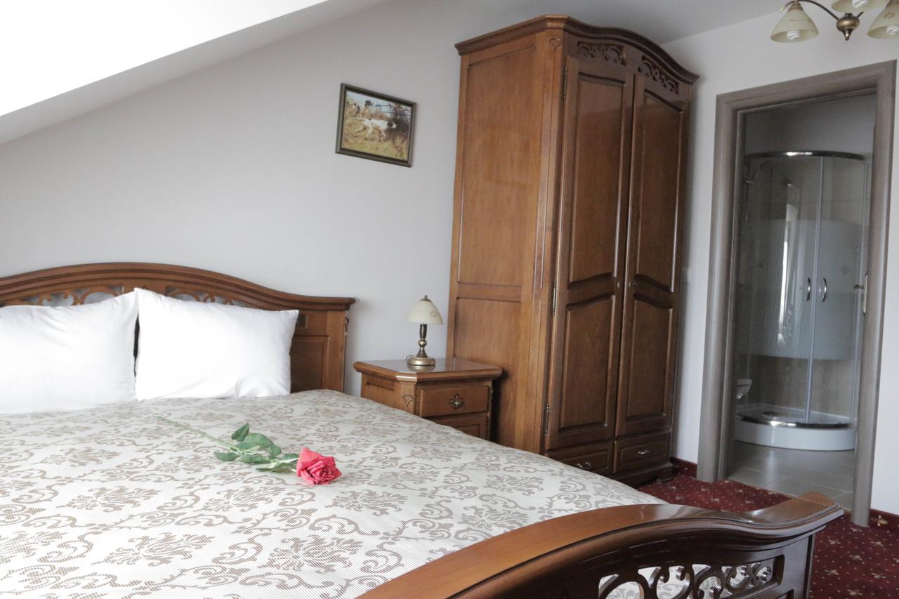 Salonta Hotel Slavia מראה חיצוני תמונה